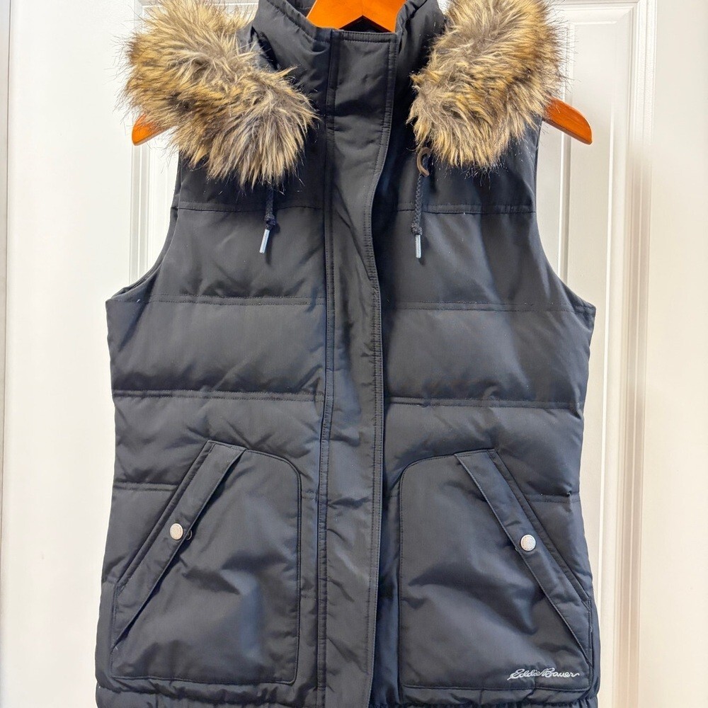 Eddie Bauer Down Puffer Vest with Faux Fur Hood Black – M - Picture 2 of 10